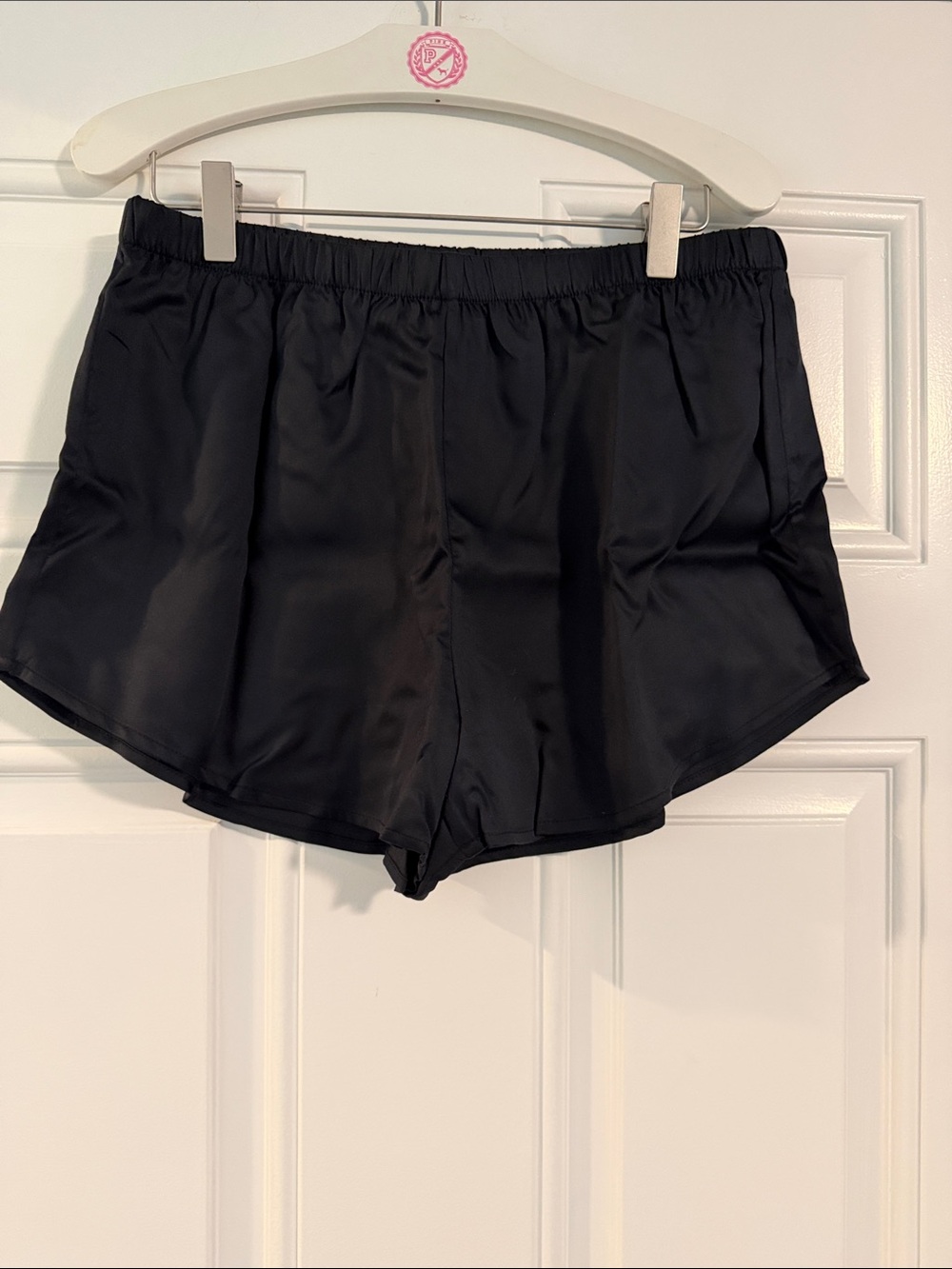 Ettitude Onyx sateen bamboo shorts